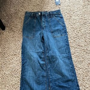 Universal Thread wide leg jeans. Size 4 short